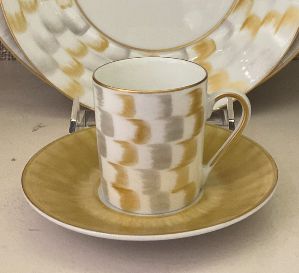 Straight Tea Cup and Saucer - Zephyr 1