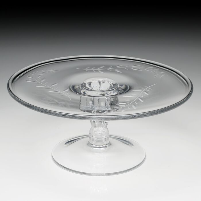 The Nordi Crystal Cake Stand – THE HAILEYANN COLLECTION